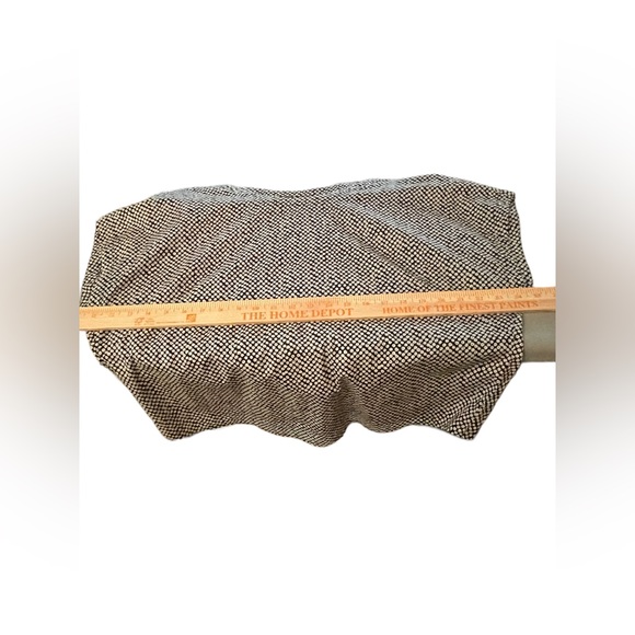 Eileen Fisher cotton top, size small with a hidden pleat at the back. - Picture 8 of 12